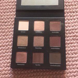 RealHer Do Your Squats Eyeshadow Palette